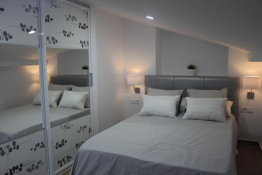 Be Happy Apartment Algodonales Luaran gambar